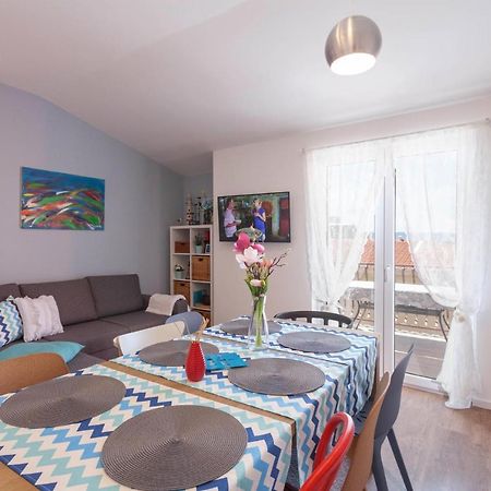 Apartments Lalic Tučepi Екстериор снимка